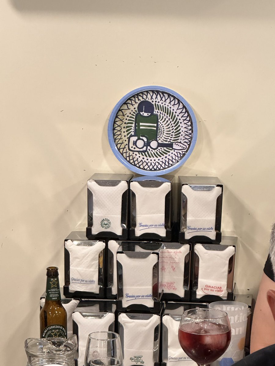 Hoy va ser un buen dia 🖤✖️
Jota nos debes el Plato  
<a href="/Lorkiano/">Lorkiano🔻</a> <a href="/jesusrayuelo/">Rayuelo</a> <a href="/BelenIznajar/">Belén Ortiz-Núñez 🔻🇵🇸</a> <a href="/la_unzu/">Belén Unzurrunzaga</a> <a href="/luckhatesme_/">MC.🔪</a> <a href="/victoria_romn/">Victoria Román</a> <a href="/alejandroguar/">Alejandro Guerrero</a> <a href="/pabliculi/">Pablo Erre que Eme</a> <a href="/LuisMarSor/">Luis Martínez Sorian</a> 
<a href="/_Antioxidante_/">Antioxidante</a>  <a href="/LosPlanetasGr/">Los Planetas</a>