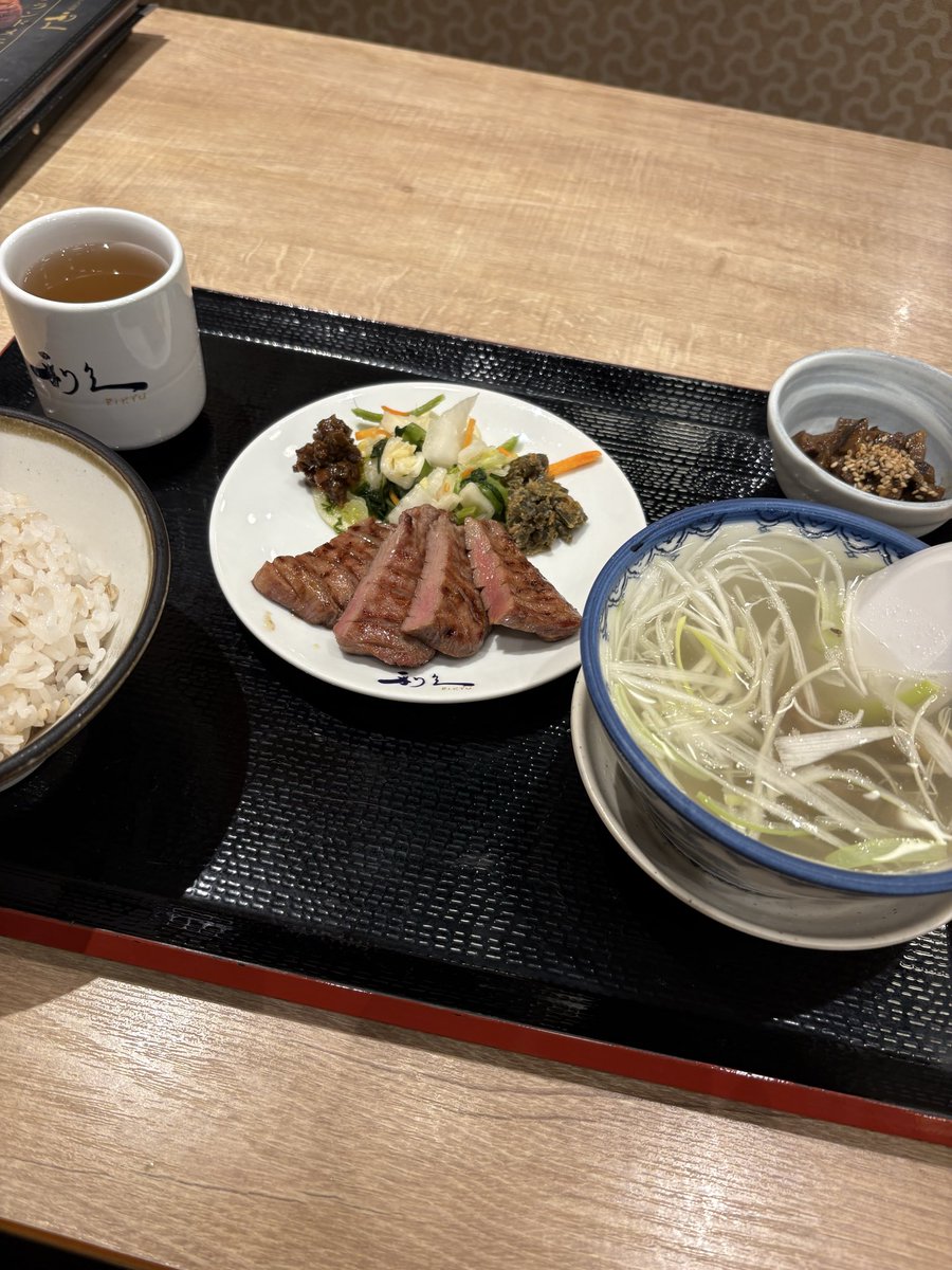 まさかの仙台にきて食べれず地元で食べるという意味分からない状況www
大人しく帰ります🙌
まだ家つかないというwww