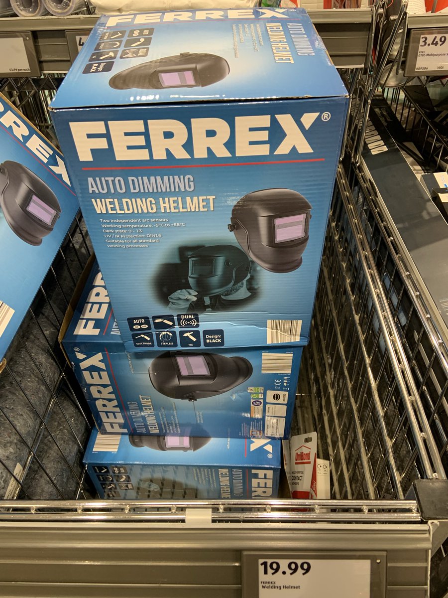 Gotta love the #MiddleAisle at <a href="/AldiUK/">Aldi Stores UK</a> - the only place you can pick up your carrots, crisps and welding helmet