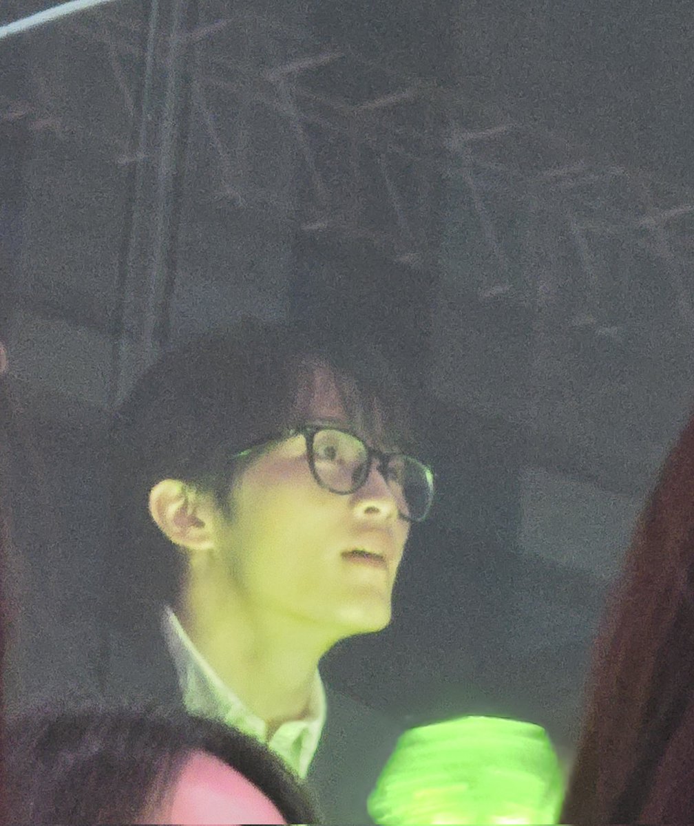 nanaismydream's tweet image. 251011 
#마크 #MARK

뒤에 마크같이 생긴 사람 있어서 봤는데 
진짜 마크