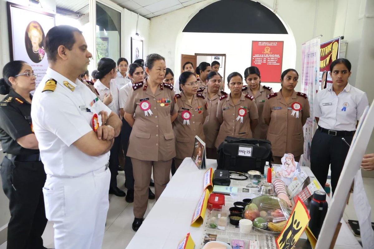 dgafms_mod's tweet image. The College of Nursing, #AFMC Pune, conducted a Community Health Nursing workshop on 11 Oct 2025, focusing on “Hands-on Skill in Home Care Nursing Procedures” for postgraduate and undergraduate students. The workshop featured 12 practical stations covering health assessment…