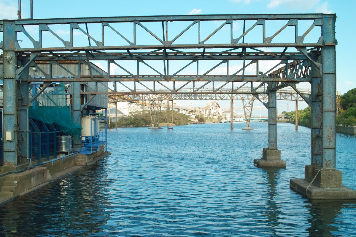 alpha910's tweet image. FOVEONセンサーは素敵だなという写真を発掘してみた。
横須賀　箱根　川崎
SIGMA DP2
#DP2 #オールドデジカメ