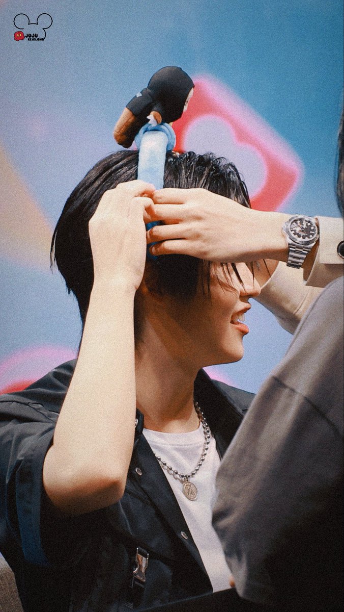 lmmb_enjoyer's tweet image. mick x samruay crumbs again 🥹
