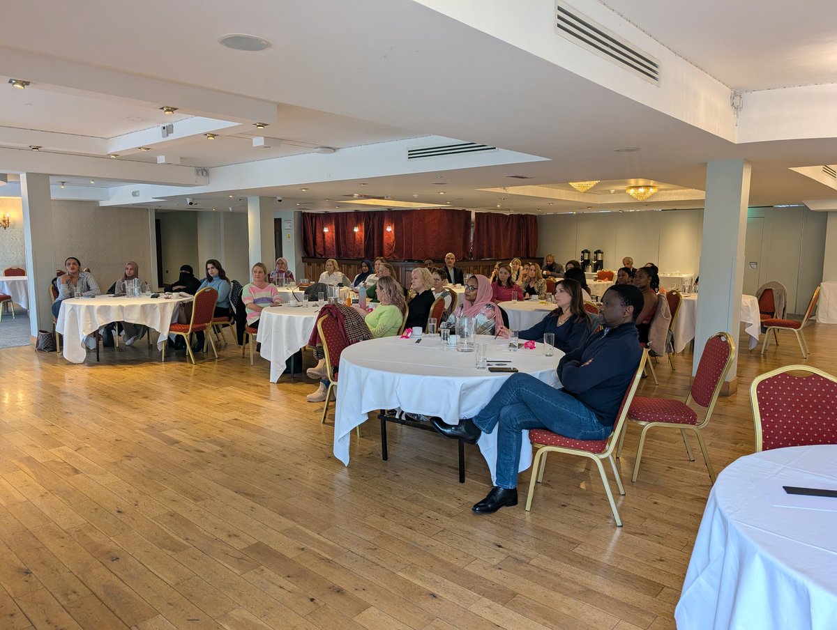MullingarOBGYN's tweet photo. Physiology based #CTG Masterclass . 2nd of year running. Challenging habits for foetal wellbeing. At AnneBrook House Hotel Mullingar. #OBGYN, #foetalmonitoring.
Dr Ahmed Zaima https://t.co/x3iOHkUlkj