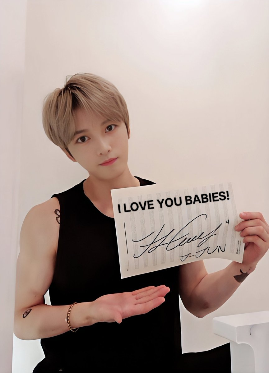 Kim Jae Joong 🥰😍😘
#beautyinchaos #KIMJAEJOONG #bornfreeonekiss #JAEJOONG_Rhapsody