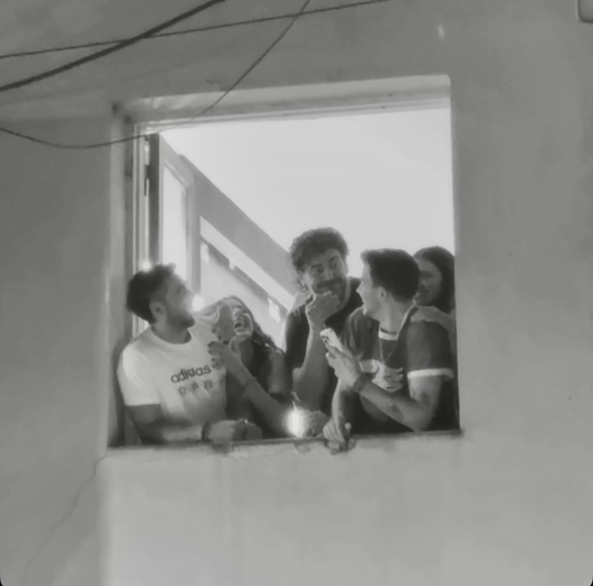 el aura de esta foto✨