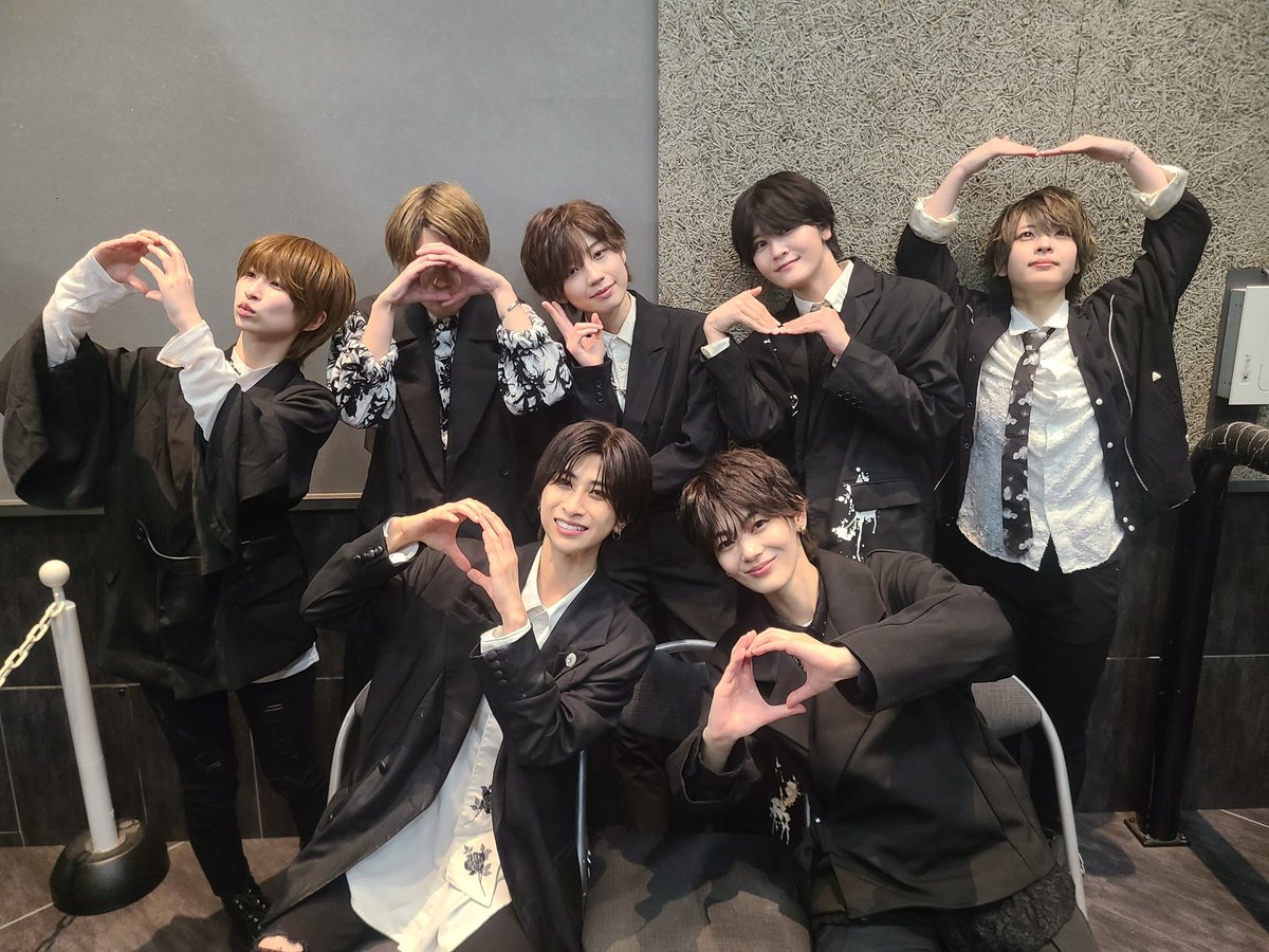 10.11（土）月刊風男塾10月公演
ご来場ありがとうございました✨

今回のマブダチゲストは、SHYさん！
フレッシュ全開のパフォーマンスありがとうございました✨

2部は、月（つき）が入る曲を中心とした構成でしたがいかがでしたか？