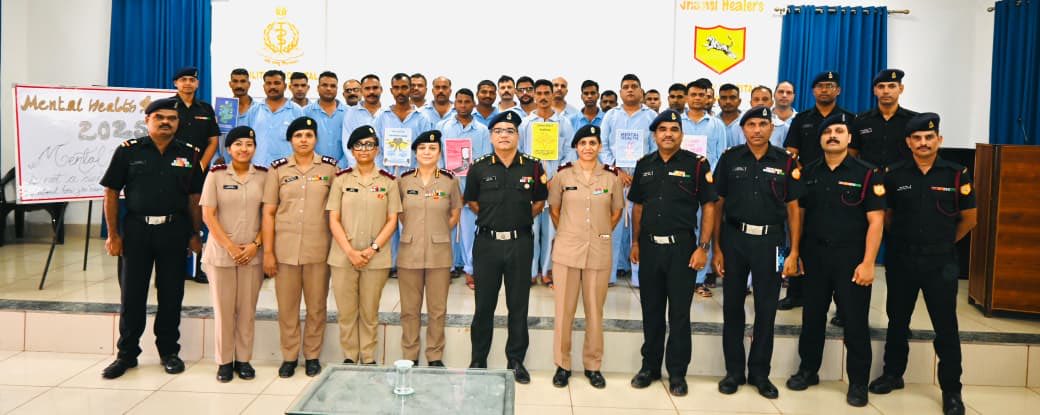 dgafms_mod's tweet image. As part of #WorldMentalHealthDay, the Department of Psychiatry, #MilitaryHospital Jhansi organised a series of activities to promote mental well-being. These included an interactive session on suicide prevention among troops, a role play on Psychological First Aid with patients,…