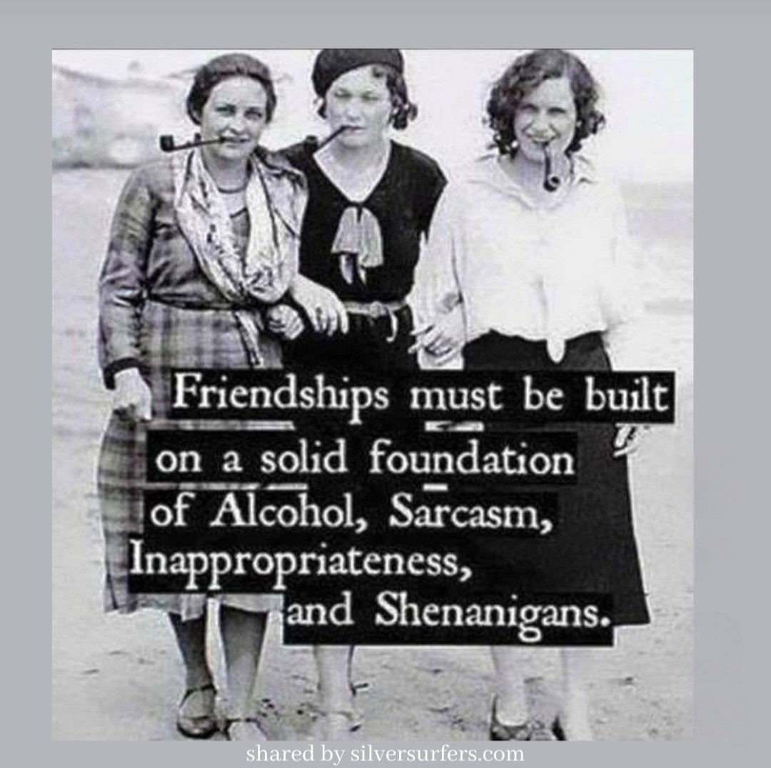LeslieH42804691's tweet image. Good morning Lisa
Count me in for hijinks, capers and shenanigans! To an awwesome Saturday, Chickadee!