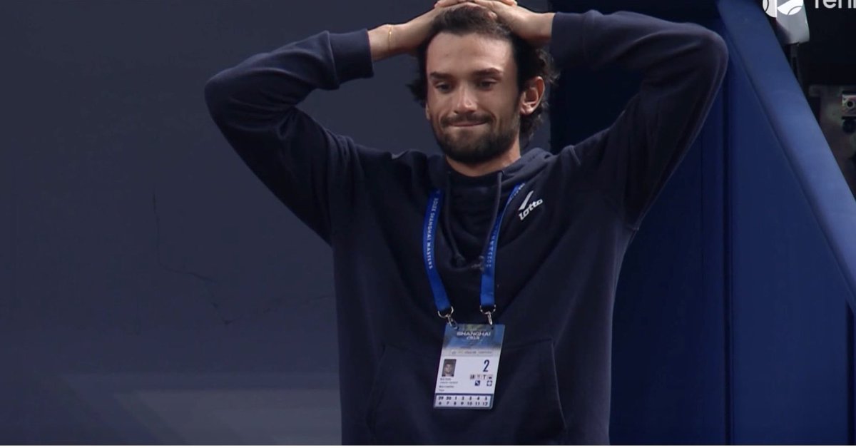 BenoitMaylin's tweet image. 🇫🇷🤪 Rinderknech est en finale !
Contre Vacherot, qui est en larmes de voir son cousin gagner.
Medvedev a craqué sur la seconde balle de match sur une double faute en servant encore à 207 !
Les 2 joueurs étaient cuits de chez cuits.
Arthur a sauvé 10 balles de break sur 11.
Fou !