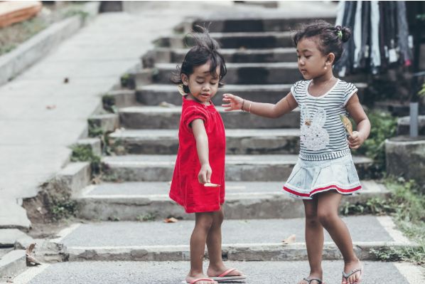 informeaportal's tweet photo. Celebrate #DayOfTheGirl by promoting equal opportunities through education. Discover free learning resources on InforMEA. 🌐 https://t.co/Dcbz4LXV7g #Empowerment https://t.co/ZV2TiuqSfO