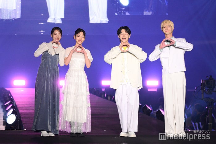 🧡TGC 北九州 2025🍁】 當真あみ＆齋藤潤ら「TGC」登場 初々しい