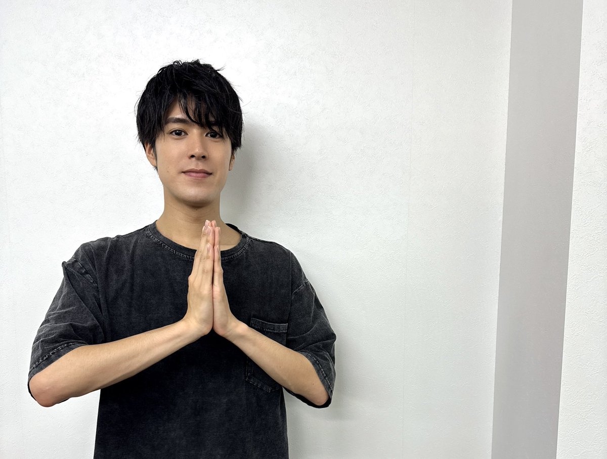 BOYSANDMENinfo's tweet image. /
明日開催📣
日・タイ文化フェス2025🇹🇭
\
#平松賢人 が出演します✨
⏰18:00~タイトーク&ライブ🎤 大トリです🔥
📍覚王山日泰寺(名古屋)
📸マル秘ポーズ
ご自身の両手を合わせてください🙏
詳細はこちら🔎
boysandmen.jp/contents/988009
お楽しみに🌪
#タイ
#BOYSANDMEN #ボイメン
