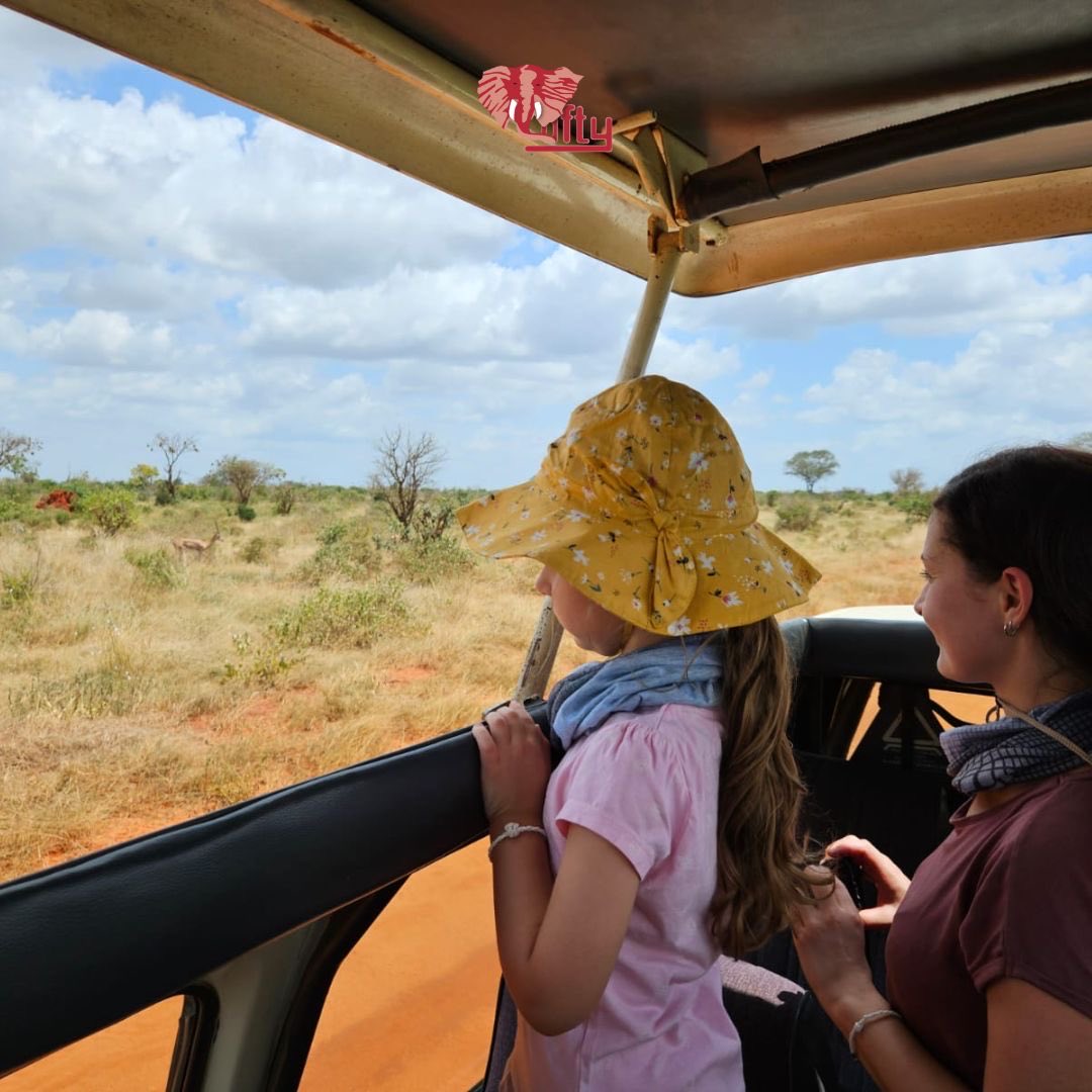 loftytours's tweet photo. 🦒 Family Safari in Kenya – possible and unforgettable with Lofty Tours! 💚

Going on safari with kids? Absolutely – and it’s an adventure your whole family will remember forever! 🌿✨

At Lofty Tours, we design individual routes to keep travel distances short https://t.co/8XxsoOTct1
