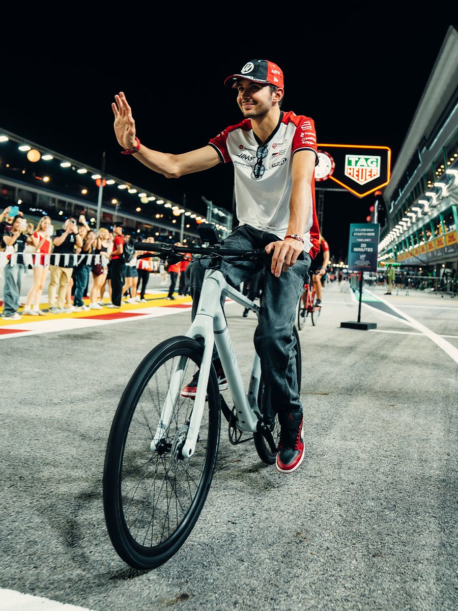 When you said you bike to work... 🚴‍♂️

#HaasF1 #F1