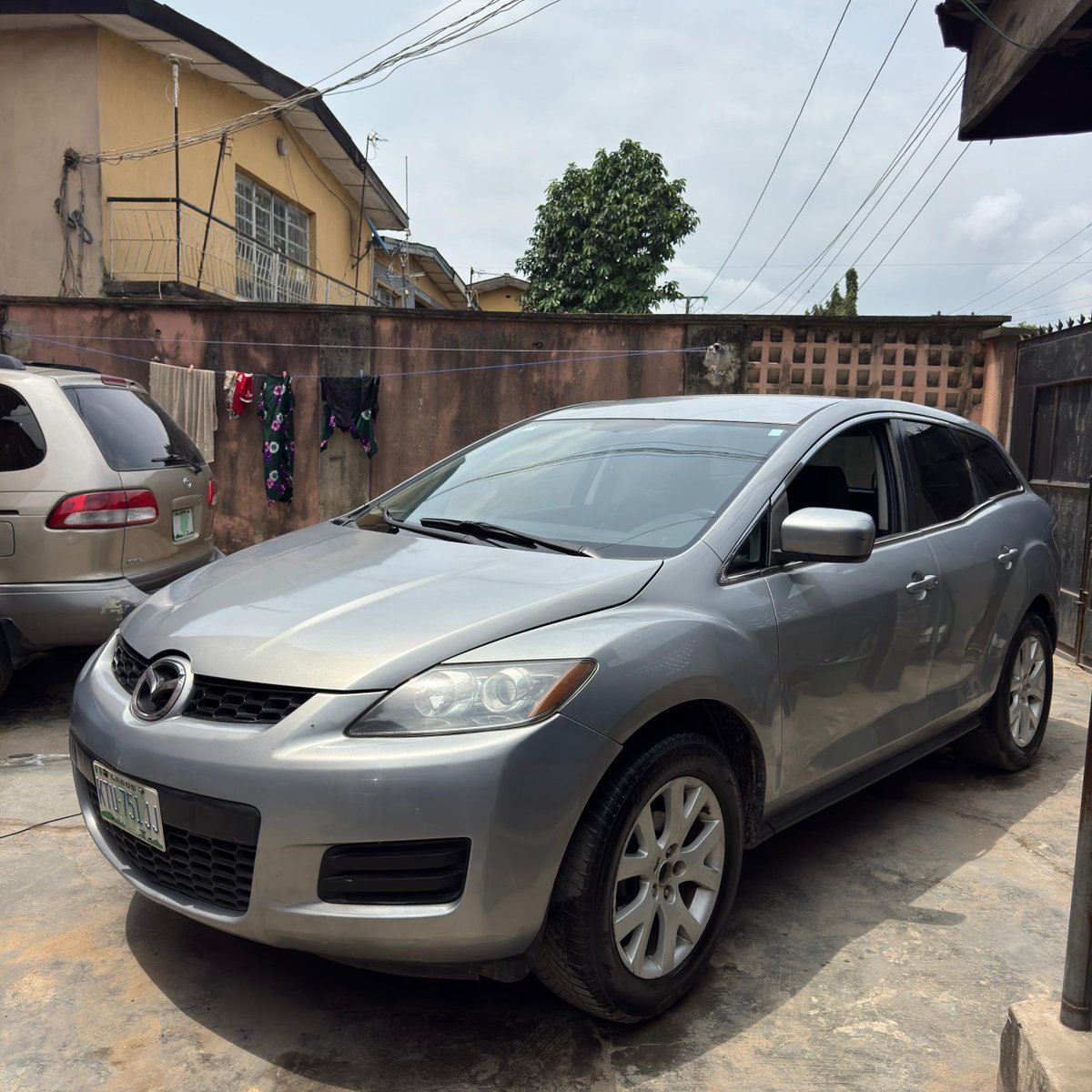 Autorush2's tweet image. PRICE SLASH!!!🔥🔥🔥🔥🔥🔥🔥🔥🔥

🚘: Super clean 2008 Mazda CX7
💰: Now 5,500,000 naira ($3.5k) only!

To book an inspection;
Call: 07041468482
