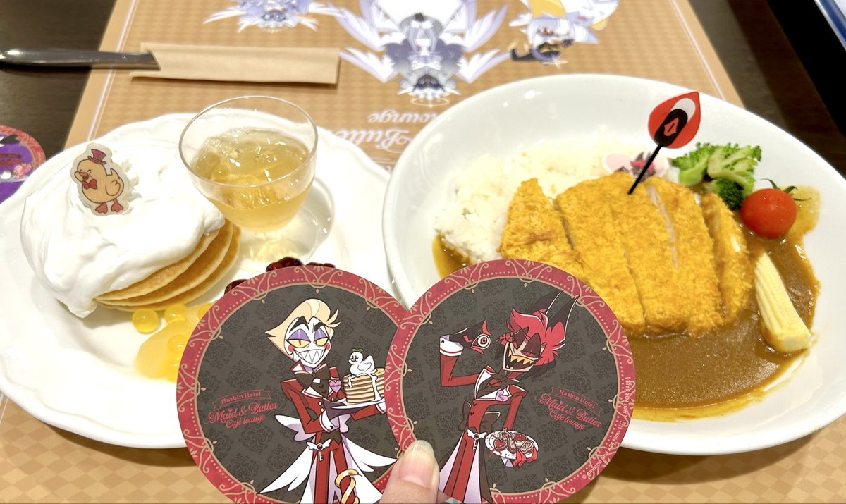 ハズビンカフェも行ってきたー！皆めちゃくちゃ可愛いし、ルシファーと