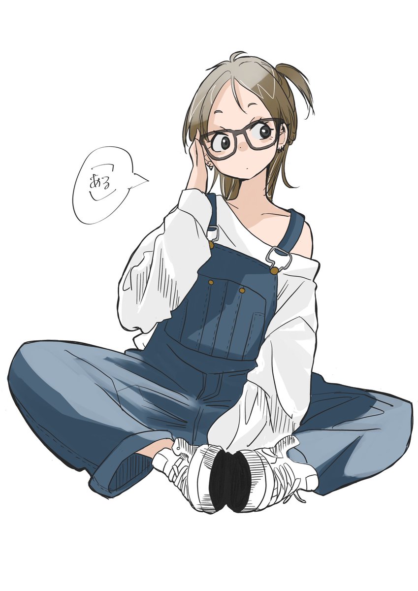 alclskii__'s tweet image. オーバーオールすき！