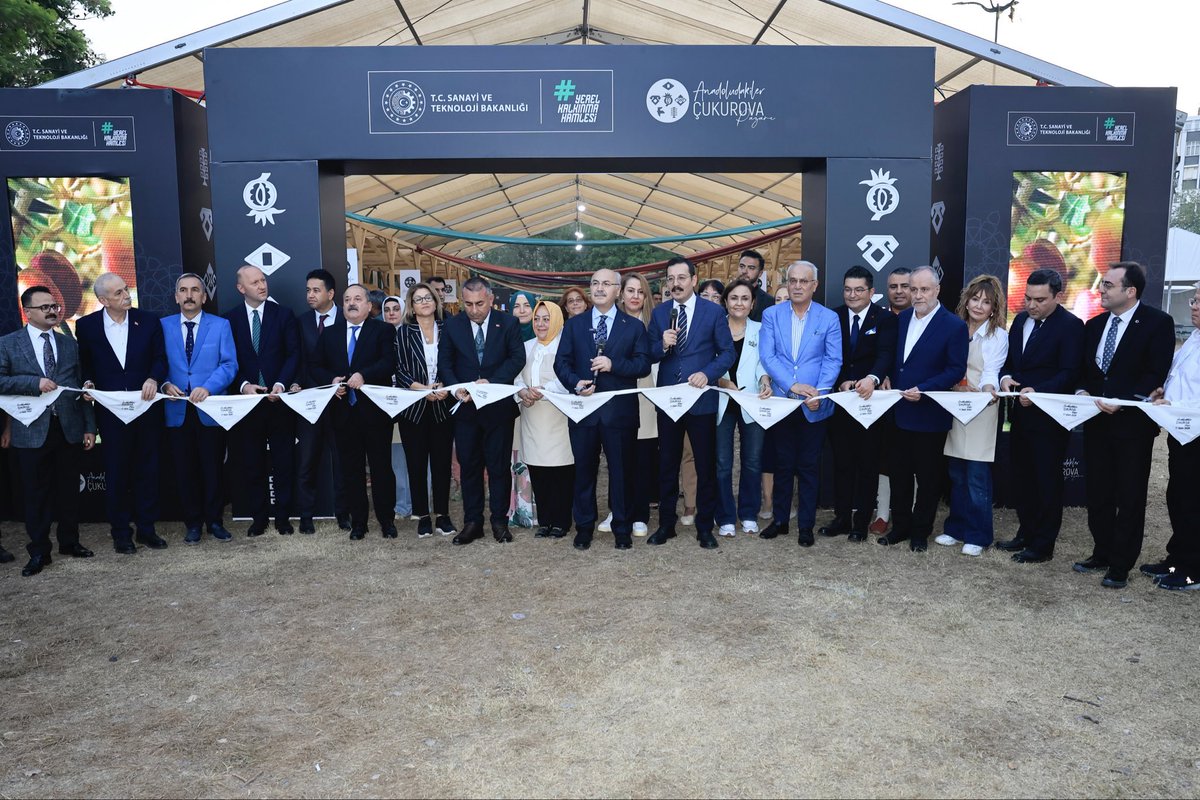 Cumhurbaşkanı Erdoğan’ın eşi Emine Erdoğan’ın himayelerinde, Sanayi ve Teknoloji Bakanlığı Kalkınma Ajansları Genel Müdürlüğü koordinasyonunda yürütülen Anadoludakiler Projesi kapsamında hayata geçirilen Anadoludakiler Pazarı, Adana’da kapılarını açtı.