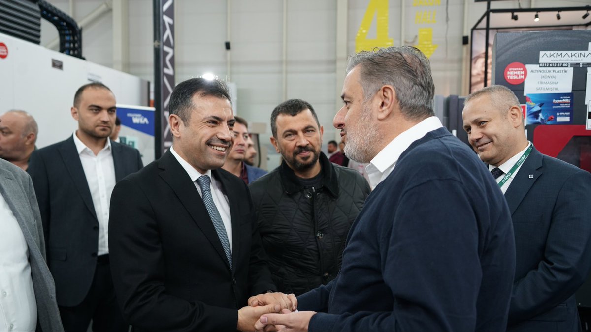 Konyato's tweet photo. AK Parti Konya İl Başkanı @fatihozgokcen ve beraberindeki İl Yönetimi, MAKTEK Konya Fuarı’nı ziyaret ederek, Yönetim Kurulu Başkan Yardımcımız @LBsrn ile stantları gezdiler.

Ziyaretleri için teşekkür ederiz. https://t.co/K0RYCgMz7Q