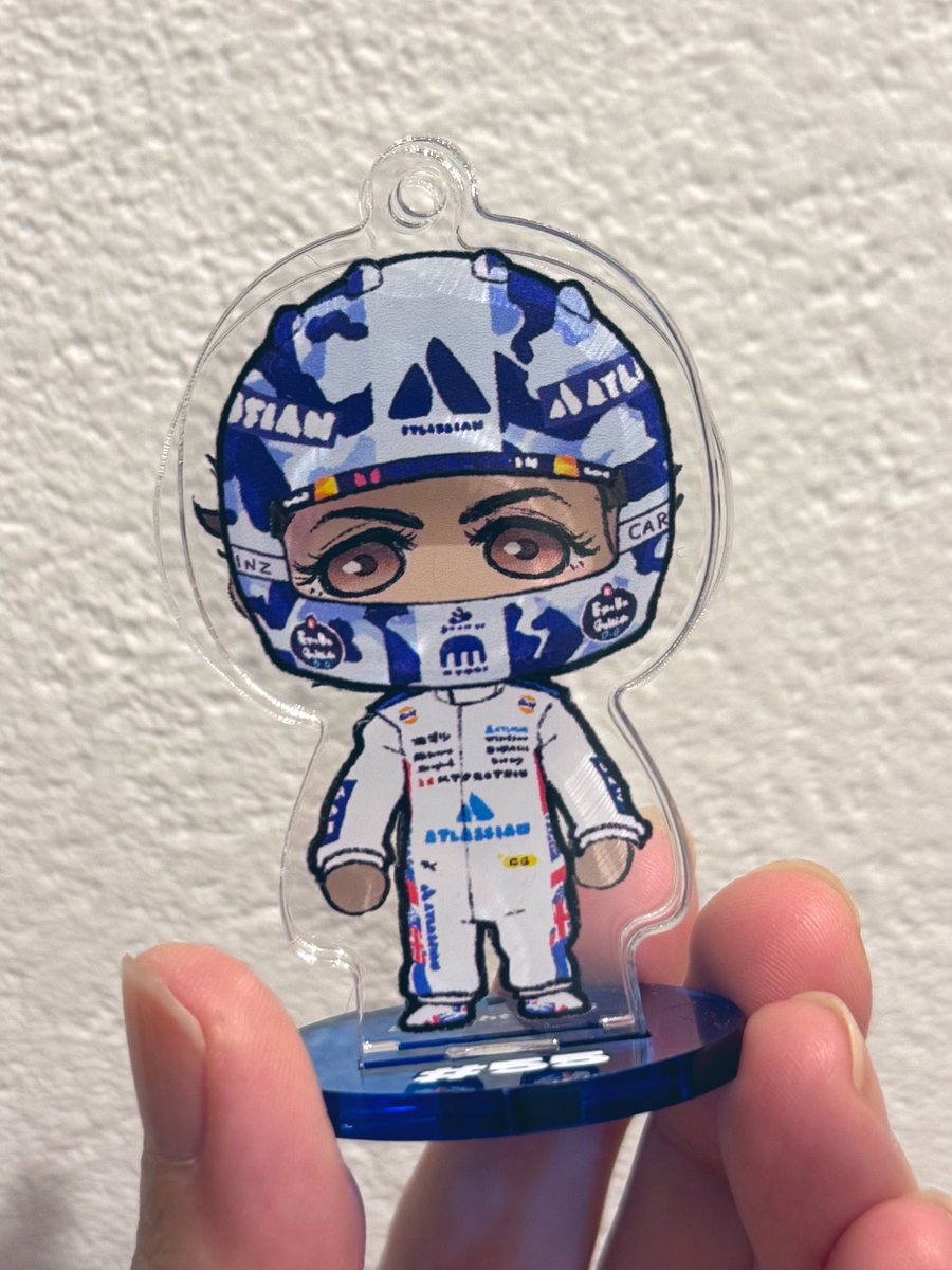 ♡マロン♡ララ♡ BEARDSLEY 764579C3 Eyes don't lie when it comes to love 💌🖤✨ {HASHTAG