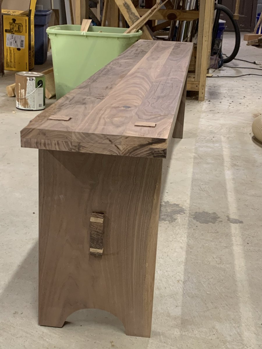 divdiff1's tweet image. Walnut shaker style bench