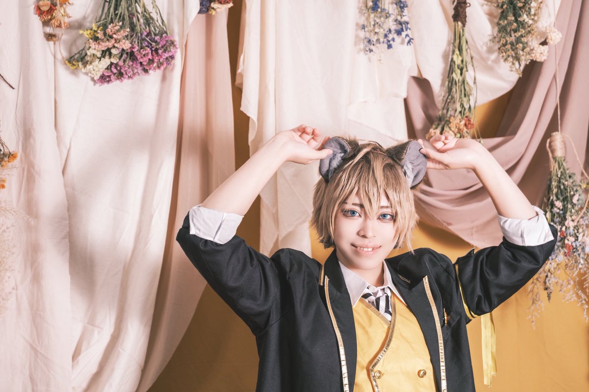 fans_cosmit's tweet photo. #スタジオこすみっと

期間限定🍂🍂秋ブース完成しました🧡💛
今年もパンパスグラス×からし色で、季節感のあるブースに仕上がっています💛

正面から、斜めから、
立っても、座っても、色んな画角が楽しめる構成になっています💛お気に入りの画角を見つけてみてくださいね🧡💛🧡💛 https://t.co/HiVSf2dlFG