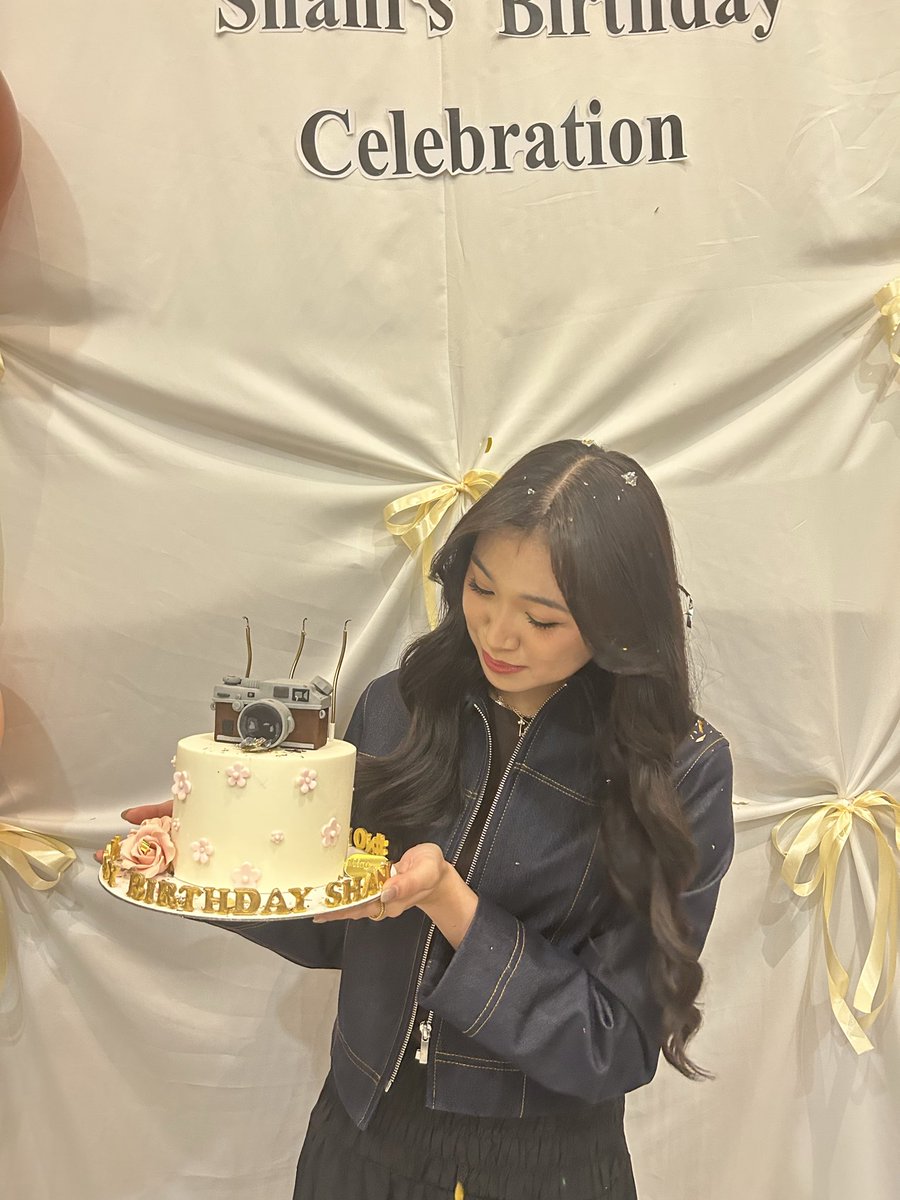 InshanityID's tweet photo. Happy birthday, love! @_shanindira 
#NoirPoetique https://t.co/SGdYrFNgyw