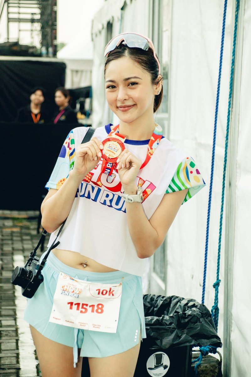 ddeonwuu's tweet image. WHY IS SHE SO PRETTY!!!!?

📷. ctto