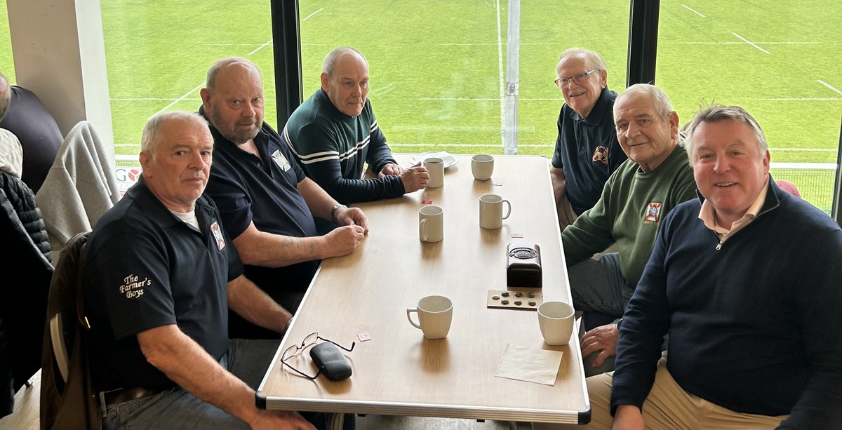 Crafty_General's tweet image. @WiltSoldiers @Tofrek 

Great to join The Farmer’s Boys @MelkshamRFC for our Veterans Breakfast in Melksham. As lively and well supported as ever as we look out for one another, from all the eras, and provide a space to remember.

#MentalHealthMatters #Veterans #LestWeForget