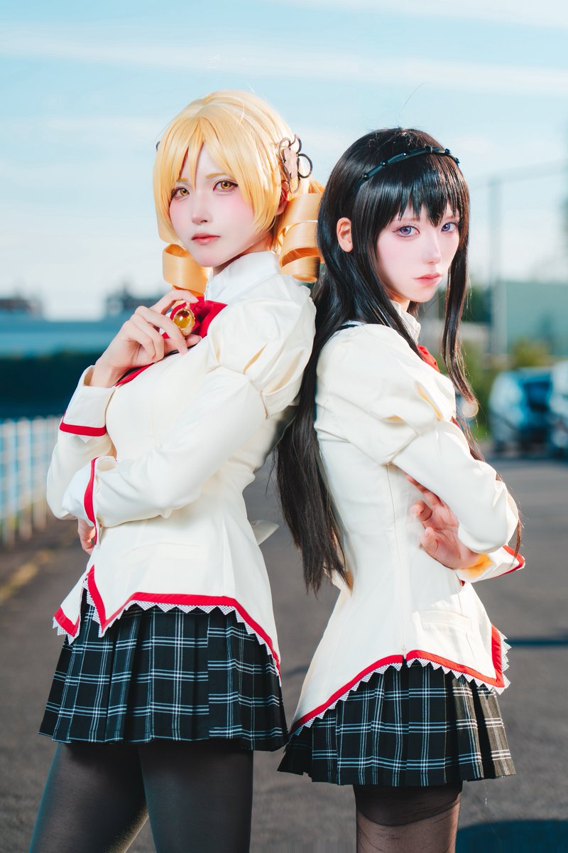 Jukka_Setsuri's tweet image. cosplay / 魔法少女まどか☆マギカ

☪︎┈┈┈┈┈┈‧✧̣̥̇‧┈┈┈┈┈┈┈☪︎

          『貴方とは戦いたくないのだけれど』

『なら二度と会うことのないよう努力して』

☪︎┈┈┈┈┈┈‧✧̣̥̇‧┈┈┈┈┈┈┈☪︎

暁美ほむら ▶︎ @Raruchi_mo 
巴マミ ▶︎ 十花雪里
📸@makkuro_kurO_O