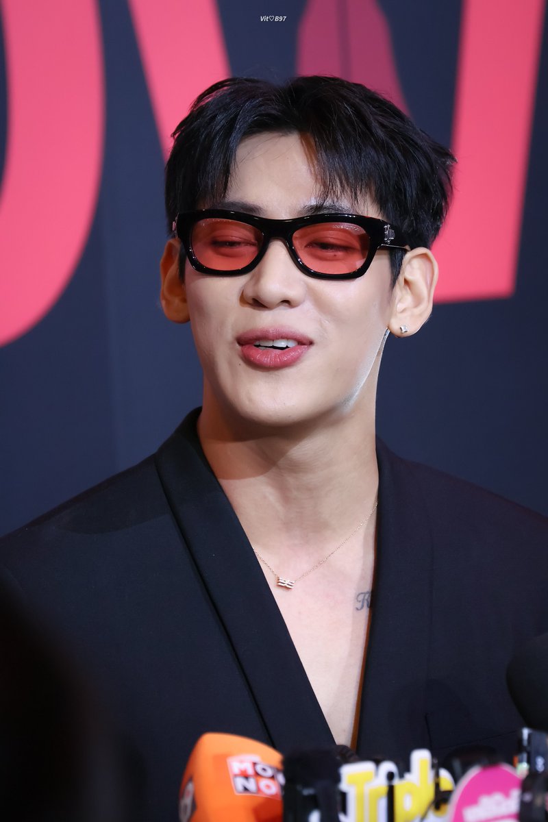 251010

I'll be all night
dancing by myself <a href="/BamBam1A/">BamBam</a>
#BamBam #뱀뱀 #GOT7⁠ #갓세븐
#HOMECOMING_PARTY