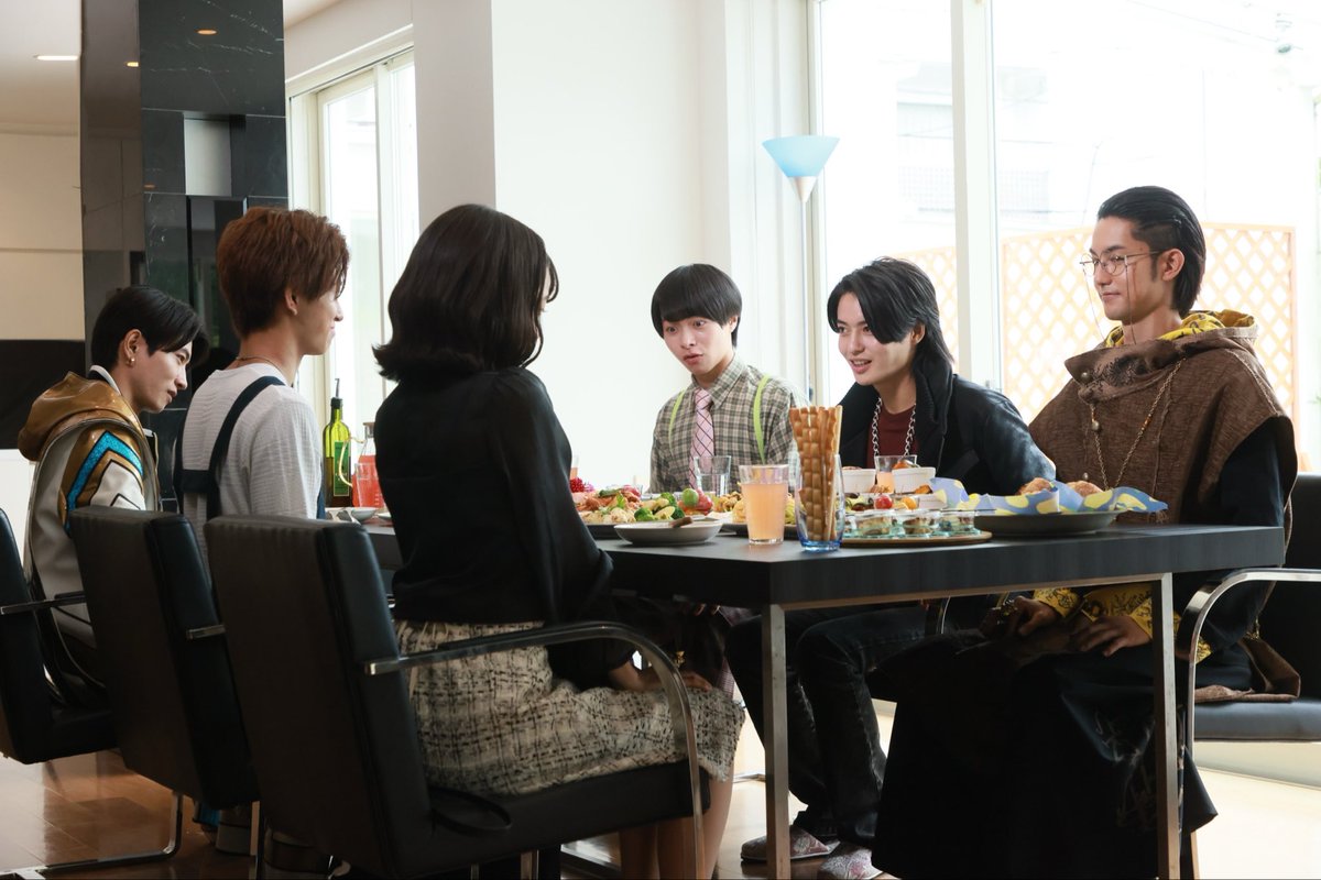 明日朝9時半からは！ #ナンバーワン戦隊ゴジュウジャー 第34話 「散