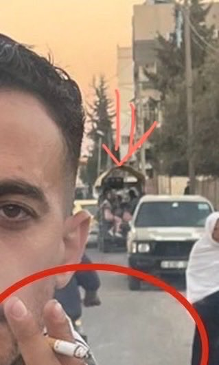 OurielOhayon's tweet image. omg. wth is that? 😂