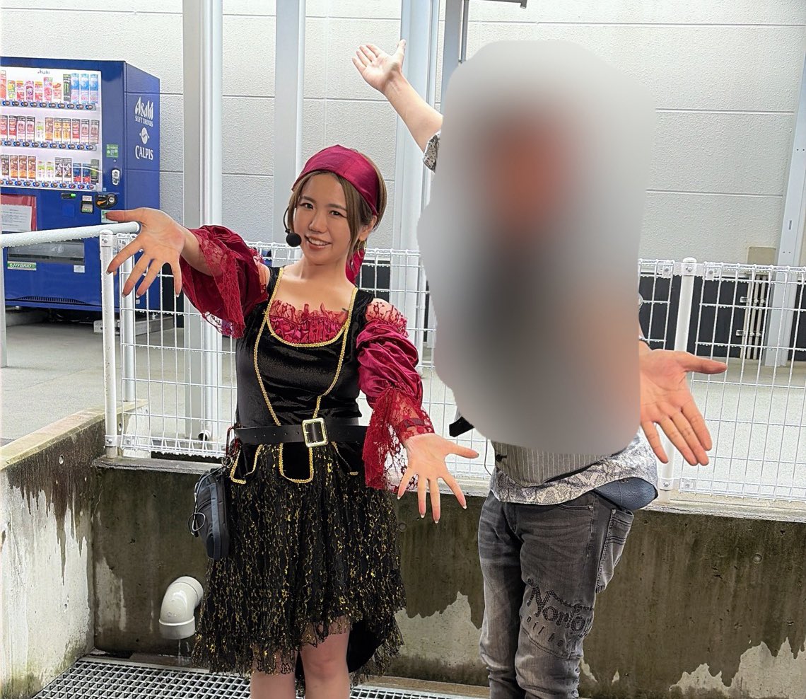 #ニラク郡山大町店 の収録終わってましたー🙋‍♀️モザイクの全貌は配信で確認してください🫨🤭

来月の収録はいつもの郡山ではなく中野になります！ 11/8(土) #ニラク中野サンモール2号店 予定ですので何卒！

今日はちゃんねる本を持ってきてくださる方が多くてうれしかったです😊ありがとね
🫶

#PR