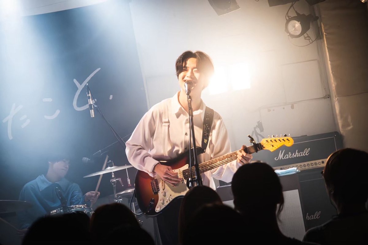 かたこと (@ktkt_shonan) on Twitter photo 💐HAPPY BIRTHDAY💐
本日10月11日は… 
Vo/Gt.長尾拓海の誕生日🎉 
おめでとうございます◎ 💐HAPPY BIRTHDAY💐
本日10月11日は… 
Vo/Gt.長尾拓海の誕生日🎉 
おめでとうございます◎