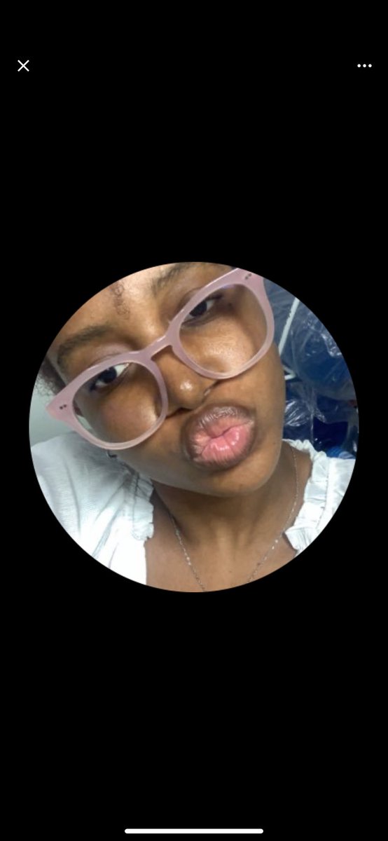 noftgive's tweet photo. I knew I know this bitch from somewhere. Aminat, it took me two days to make sure it was her, this foolish godforsaking slut who thinks she can talk about anyone, anytime as she pleases, this girl says the most vile statements to anyone @god_wink59 with your discoloured skin https://t.co/N5DJJuiXSh