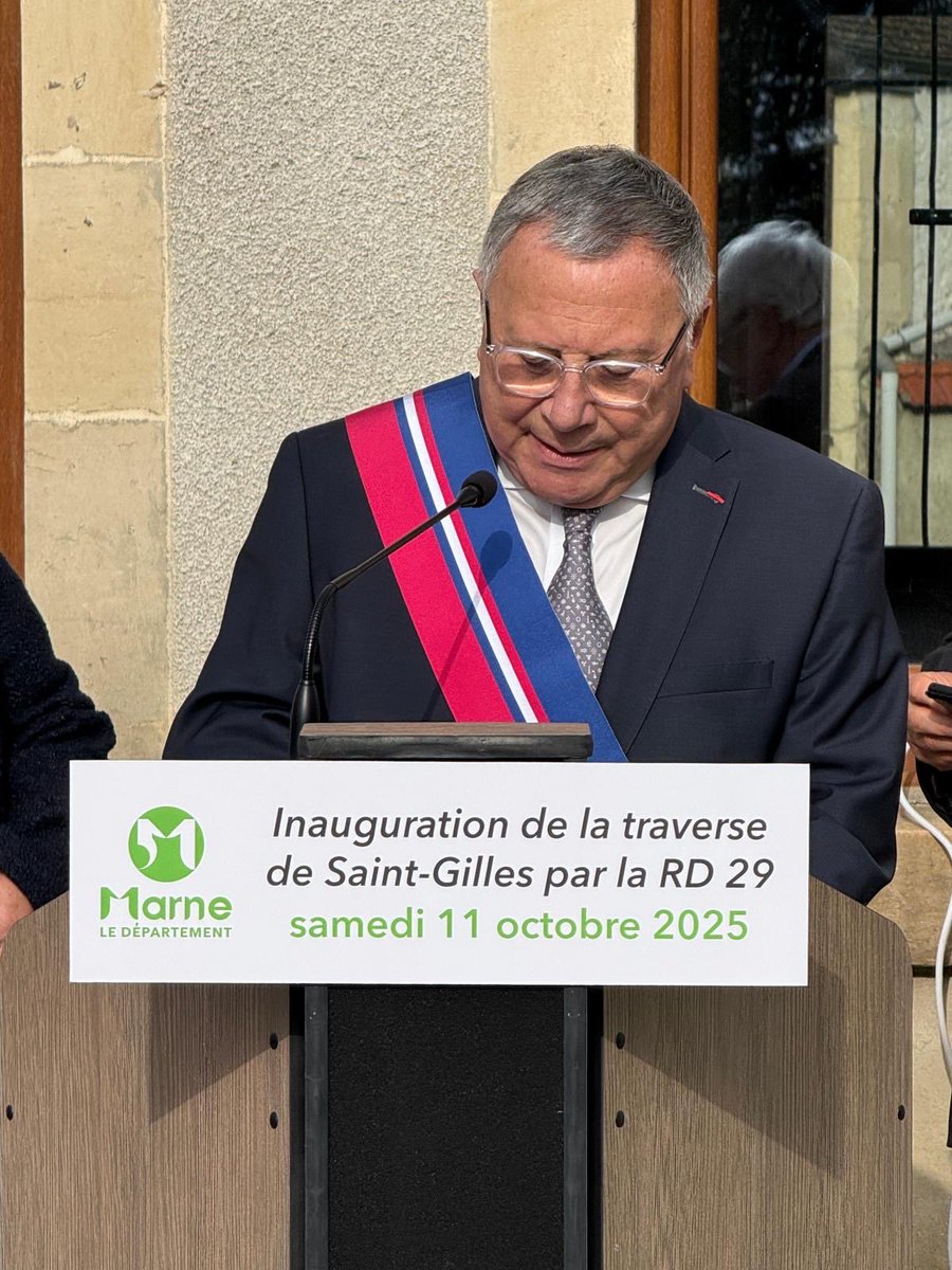 JM_Roze's tweet image. Inauguration ce samedi matin de la traverse de Saint-Gilles. 
Le @DptMarne poursuit sans relâche l’entretien et la rénovation de ses 
4 200 km de #routes afin d’assurer à nos concitoyens une sécurité accrue tout en garantissant la mobilité de tous.
Le Département agit aussi…