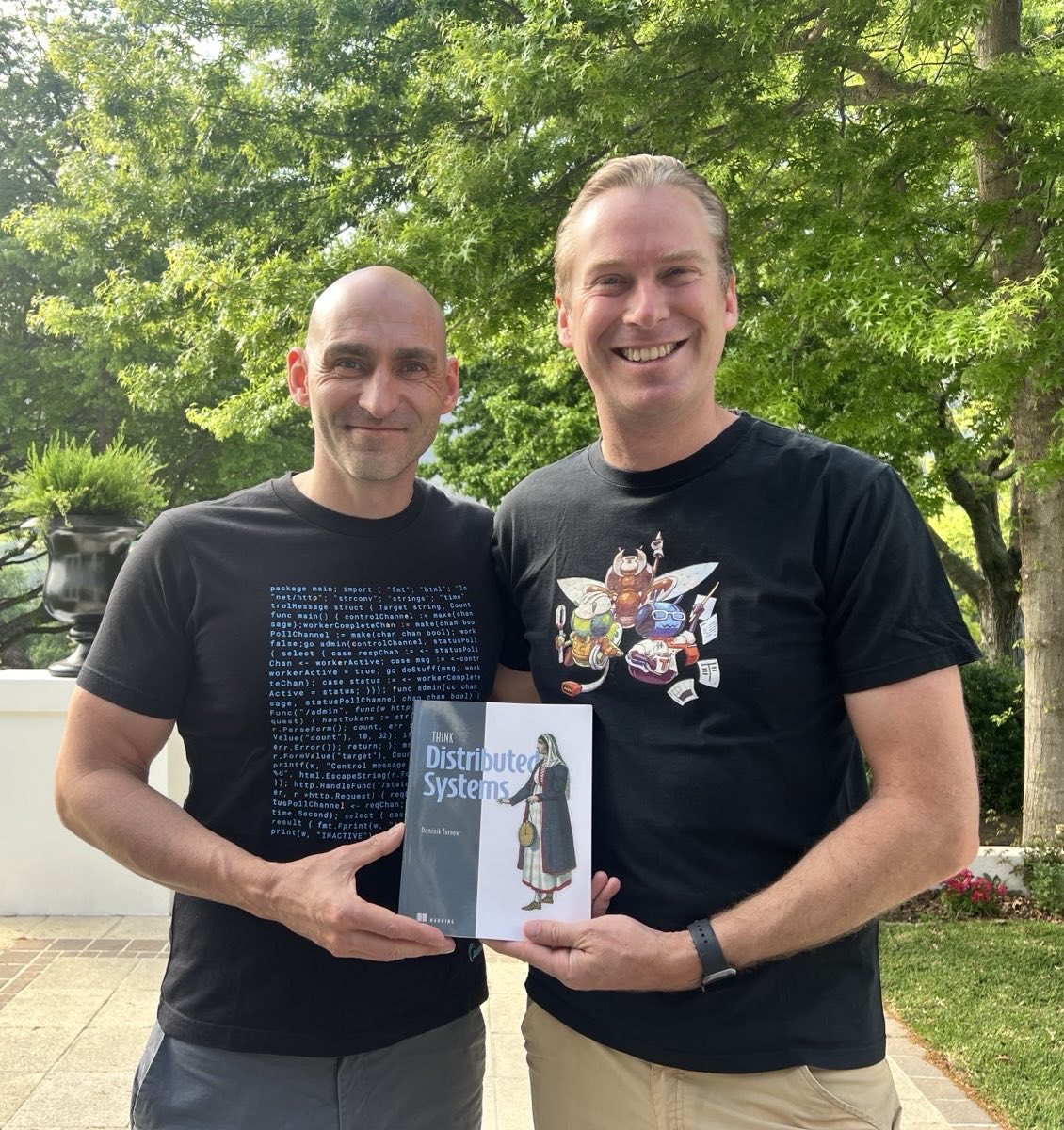 jorandirkgreef's tweet image. So happy to receive my signed copy of Think Distributed Systems by ⁦@DominikTornow⁩