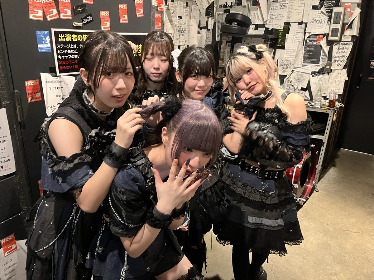 CRYZ_info's tweet image. 本日最高のフロアありがとうございました🧨

明日も2本、全力で行きます！！
プレ単独（？）もぜひ見届けてください⛓️‍💥

チケットは引用から⬇️