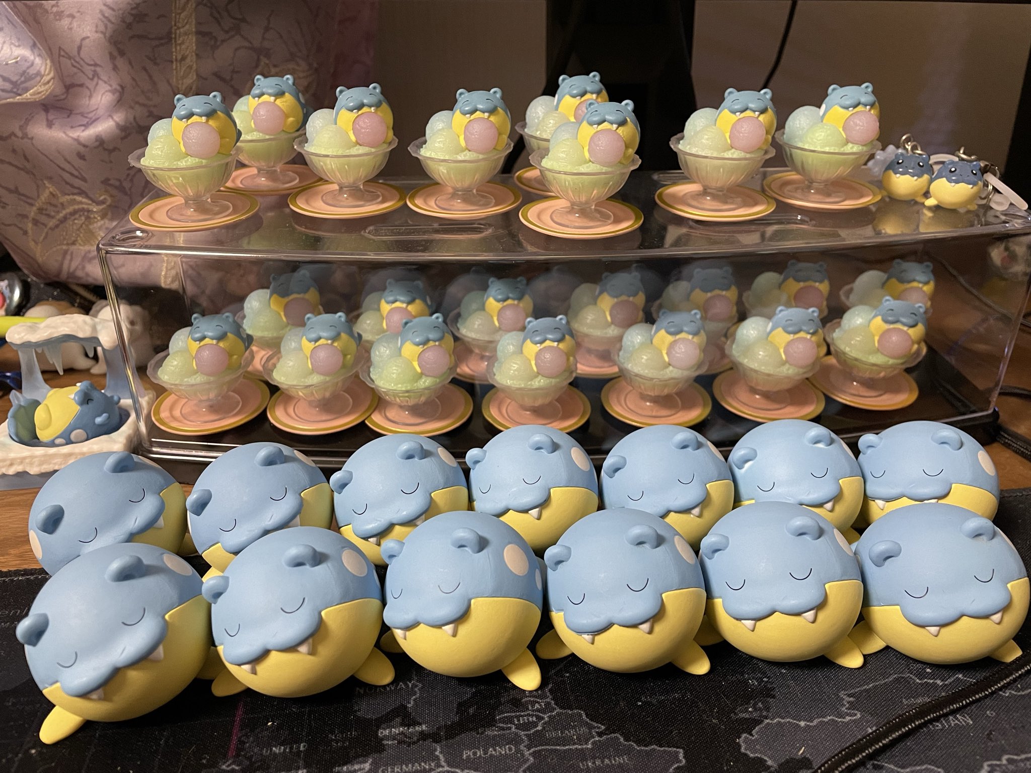 等身大タマザラシ、ニャオハ 全高約50cm！ポケモンセンターオリジナル ぬいぐるみ 等身大ニャオハ