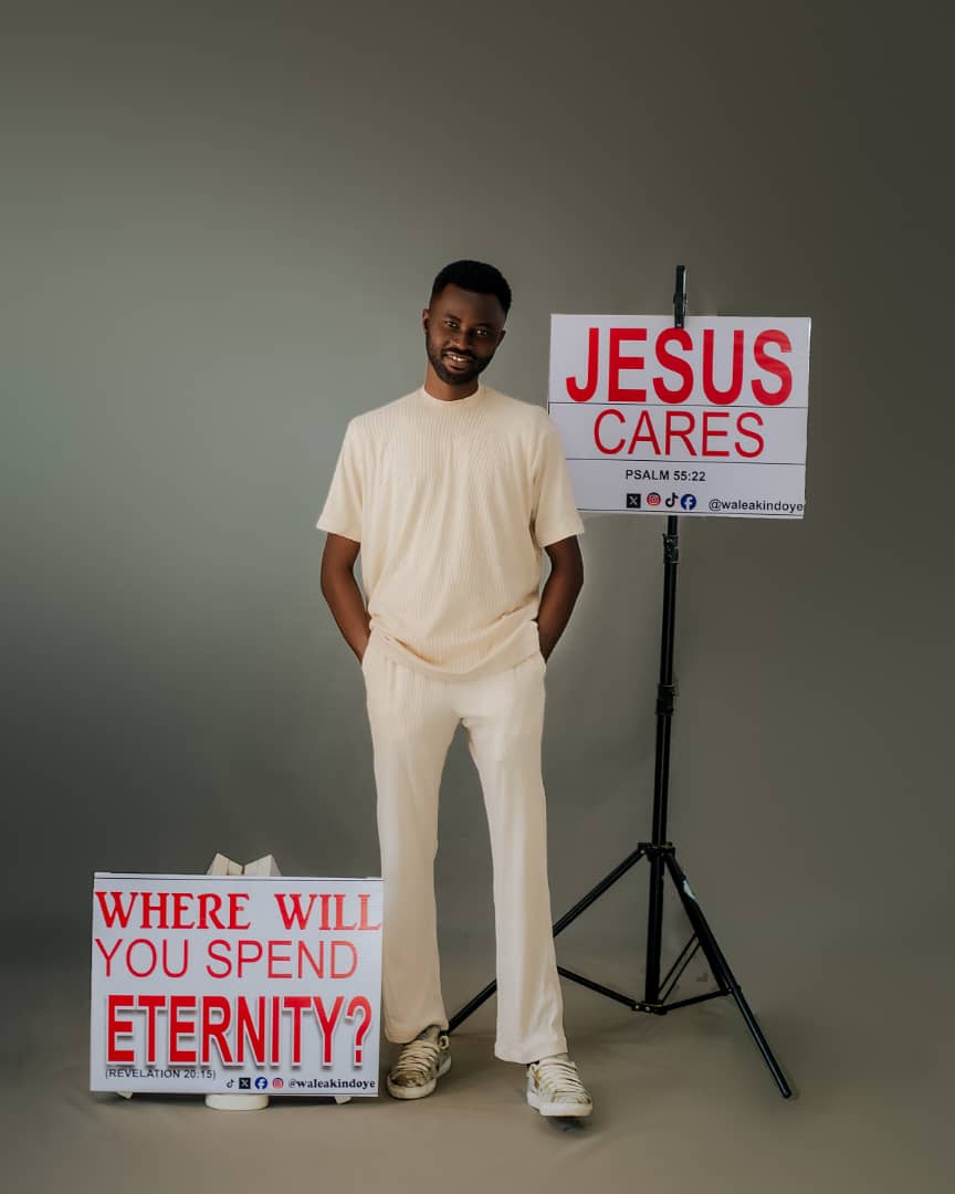 WaleAkindoye's tweet photo. #TinubuDropWike Zimbabwe Quaresma
To God be the glory for another year of life! We passed through fire but were not burned. TODAY, I CELEBRATE MY BIRTHDAY π π₯³ π π π
#happybirthdaytome
#gratefulheart
#PlacardEvangelist
#OctoberBorn
#SoulWinner https://t.co/bzDcUVMm1l