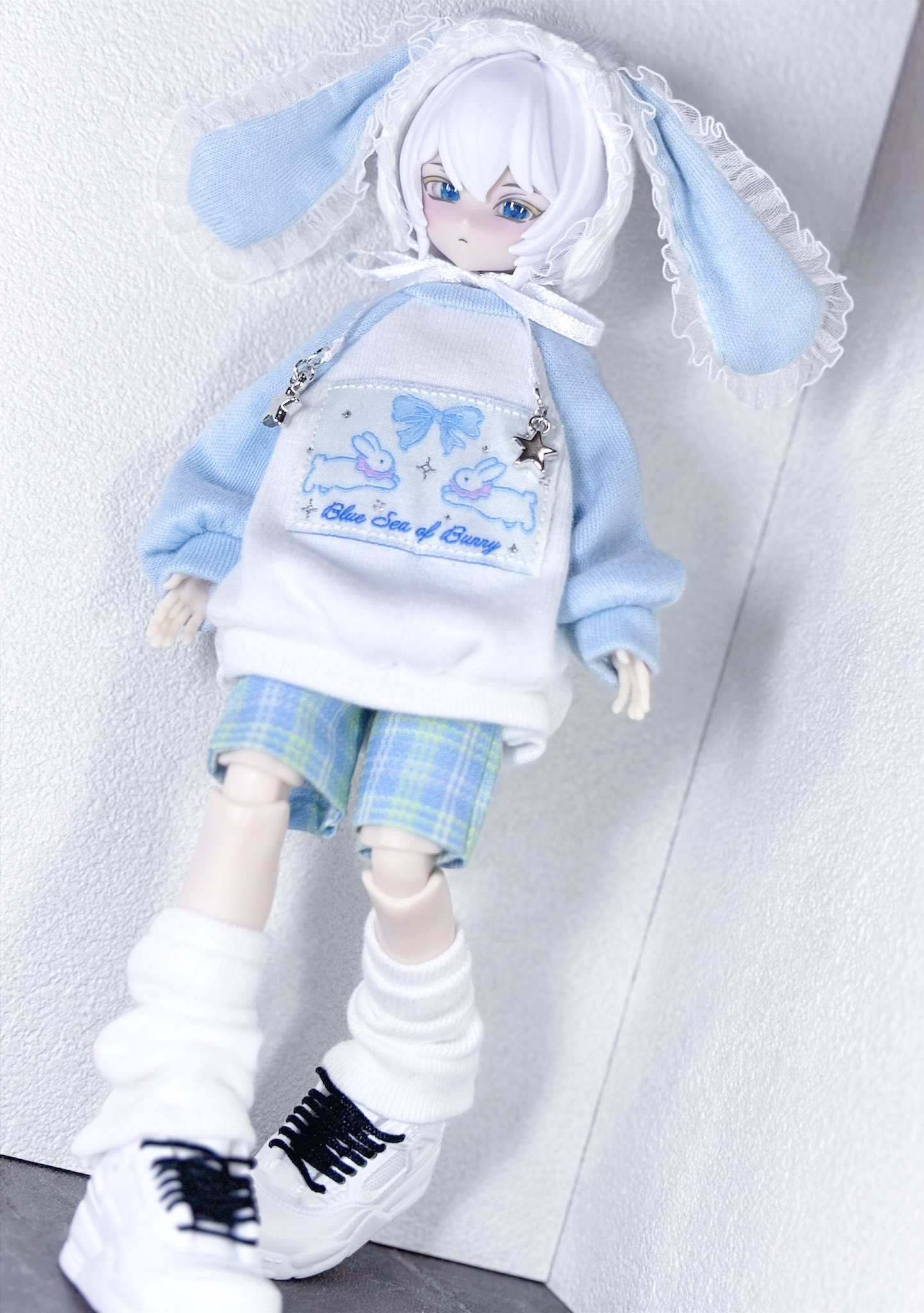 レース衣装の美しいドール 茶色の髪 アイリスコレクト「かの/大正桜乙女喫茶」のご案内 – アゾンニュース