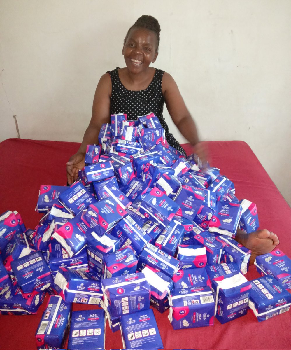 nomcebo_mkhali's tweet photo. PERIODS are normal and nothing to be ashamed of https://t.co/0tlQuZI4Gh