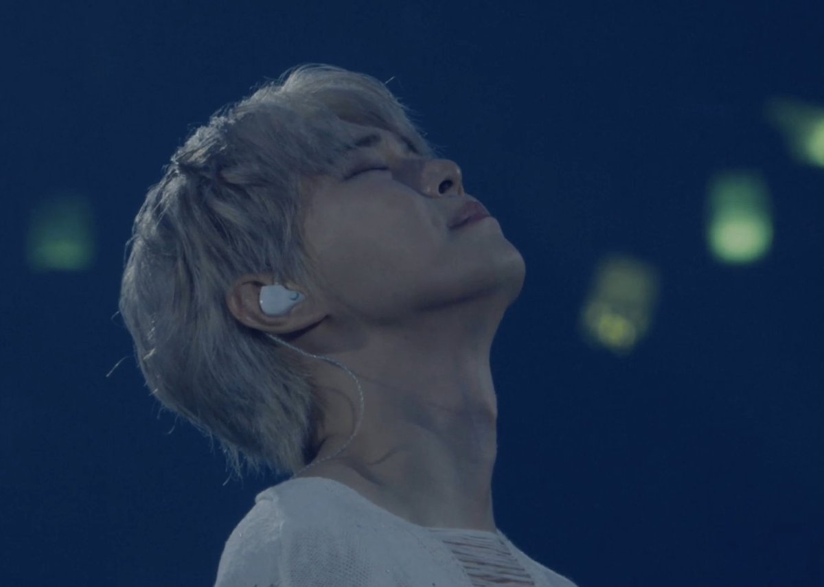 love me, wake me up and fly high
날아 더 자유롭게 
you make me fly high