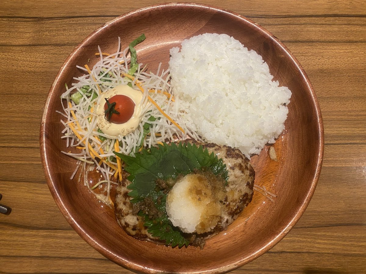 久しぶりの
びっくりドンキー❗️
やっぱり美味い😋