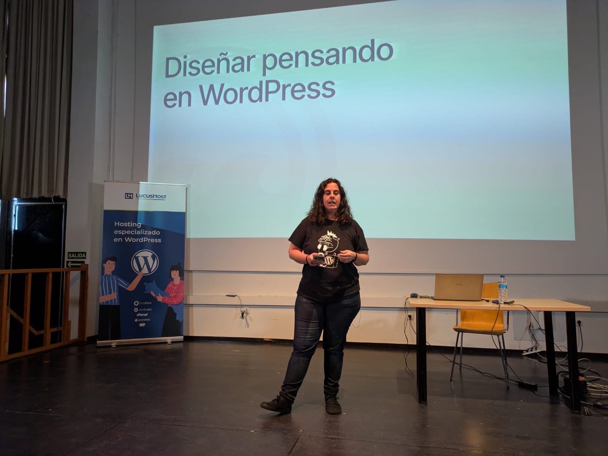 <a href="/goiblas/">Jesús Olazagoitia</a> He explicado cómo preparar un archivo de diseño para que todo fluya a la hora de implementar WordPress.

Continuamos en <a href="/codigo_costa/">Código Costa</a> 🔥
