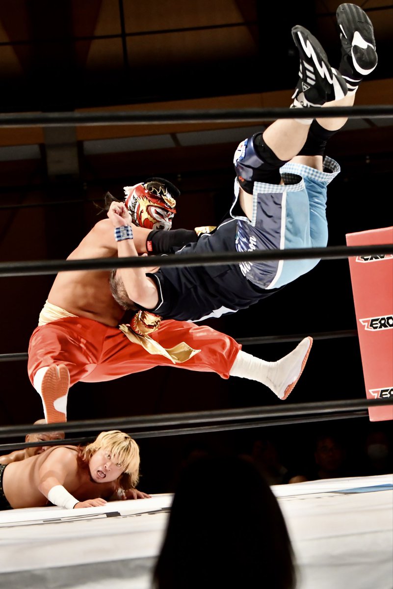 Dynamic_F's tweet image. 10.11 ZERO1 大阪大会
噂通りの素晴らしい動きで魅力してくれたハヤブサ選手！！！
#pwzero1
#ハヤブサ