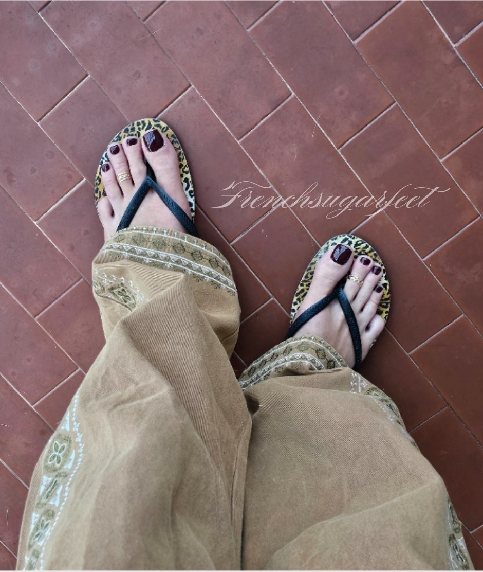 sugarfeetbyme's tweet photo. Morniiiiiiing ✨️
Happy Saturday https://t.co/VcdwU4Ncx0