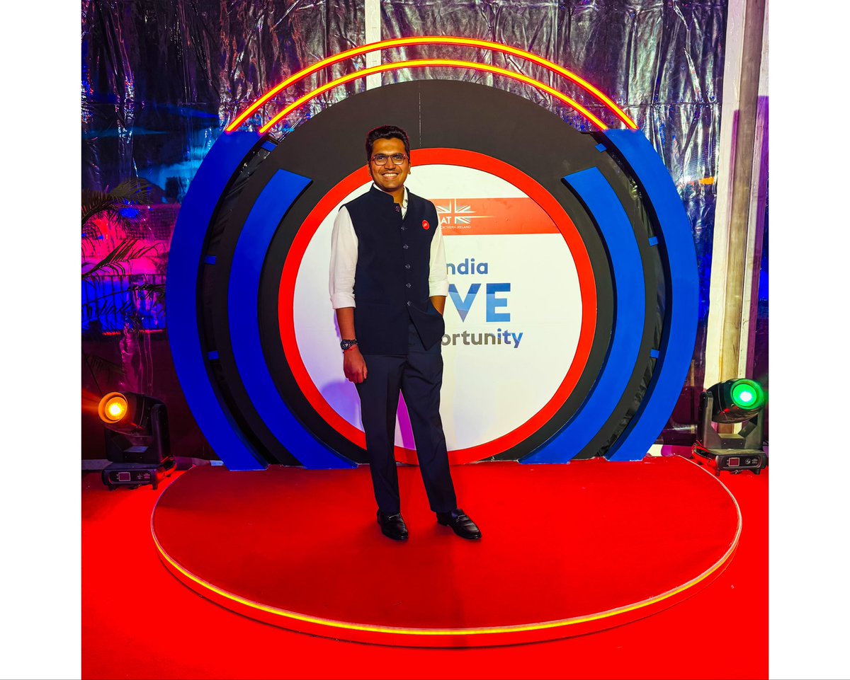 WordsofYP's tweet photo. Honoured to attend the India × UK: Alive with Opportunity reception aboard HMS Richmond 🇮🇳 🤝 🇬🇧 

A wonderful evening celebrating collaboration and culture.

Thank you John M. Nickell for the kind invitation and hospitality.

#indiaukpartnership https://t.co/UZ7Z3BNRsU